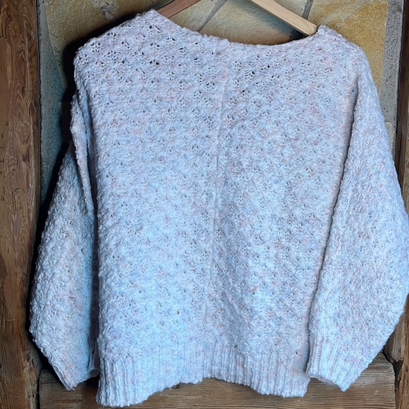 Chloe & Cyrus Tania V-Neck Sweater 🫶 - Picture 7 of 7